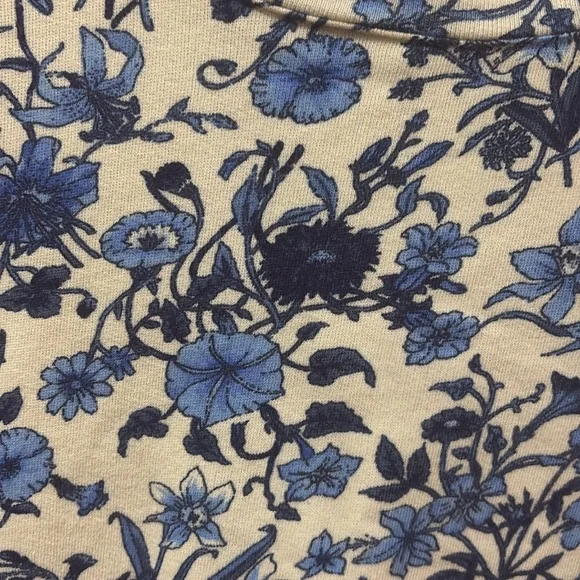 TALBOTS lightweight SWEATSHIRT - Picture 2 of 10